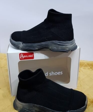 CALZADO/ BOTA ELÁSTICA INFANTIL