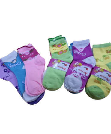 DOCE MEDIAS INFANTILES