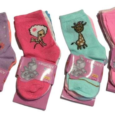 DOCE MEDIAS INFANTILES