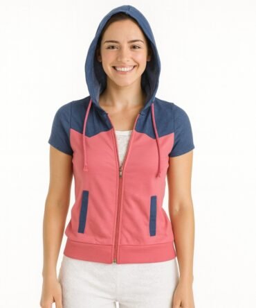 MUSCULOSA + CAMPERA CANGURO