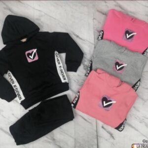 CONJUNTO DEPORTIVO NIÑA